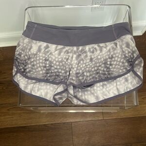Lululemon Shorts Size 6